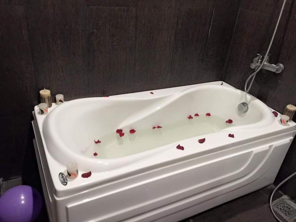 Ruby Hotel Ca Mau Екстер'єр фото