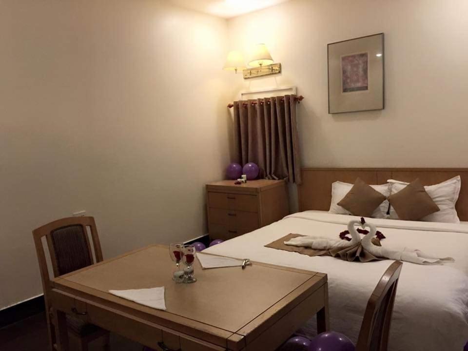 Ruby Hotel Ca Mau Екстер'єр фото